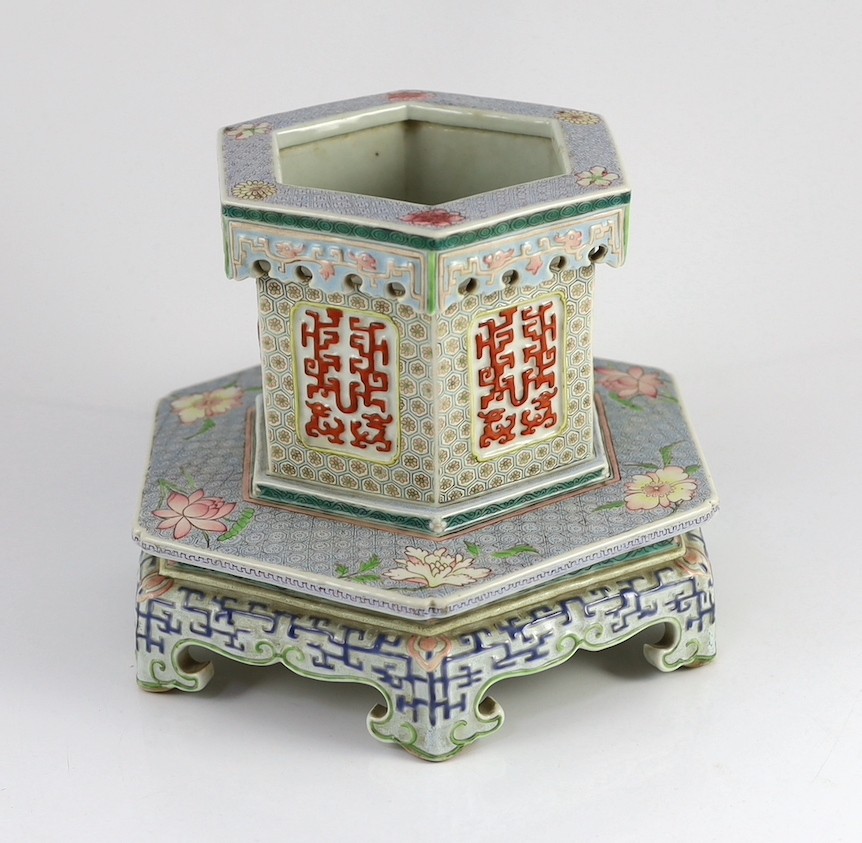 A Chinese enamelled porcelain hexagonal jardiniere, Qianlong period (1736-95), 17.5cm high, 23.5cm wide